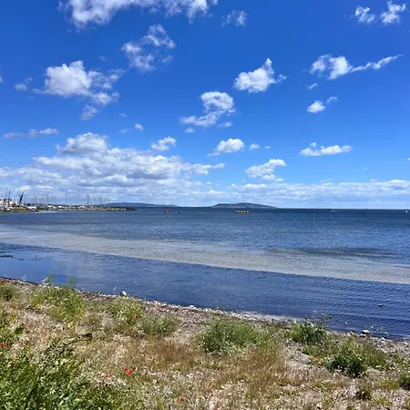 Apartment Entre Port Et Marseillan (Herault)
